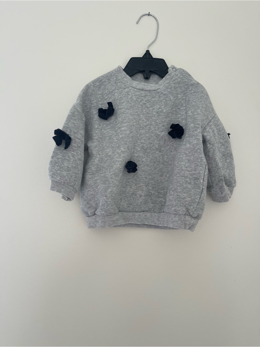 H&M Bow Crewneck